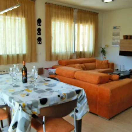 Bella Villa