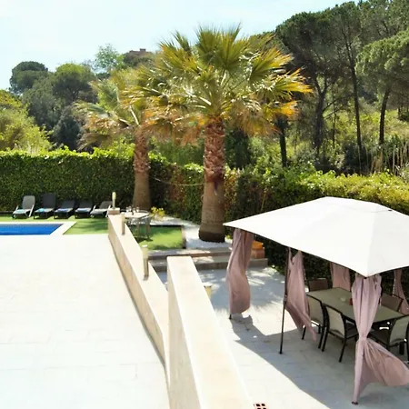 Bella Lloret de Mar